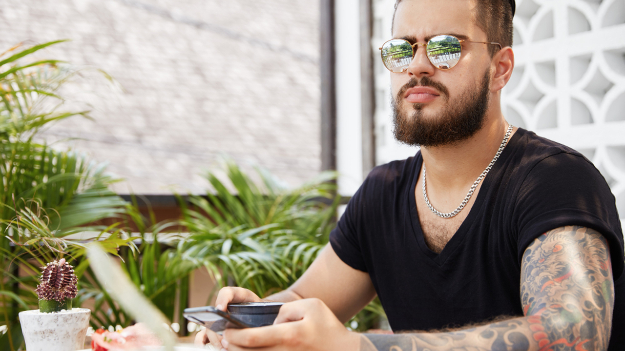 Татуировка — не приговор: почему работодатель не может уволить за рисунок на коже «Убери тату — или уходи». Эта фраза, звучащая в...