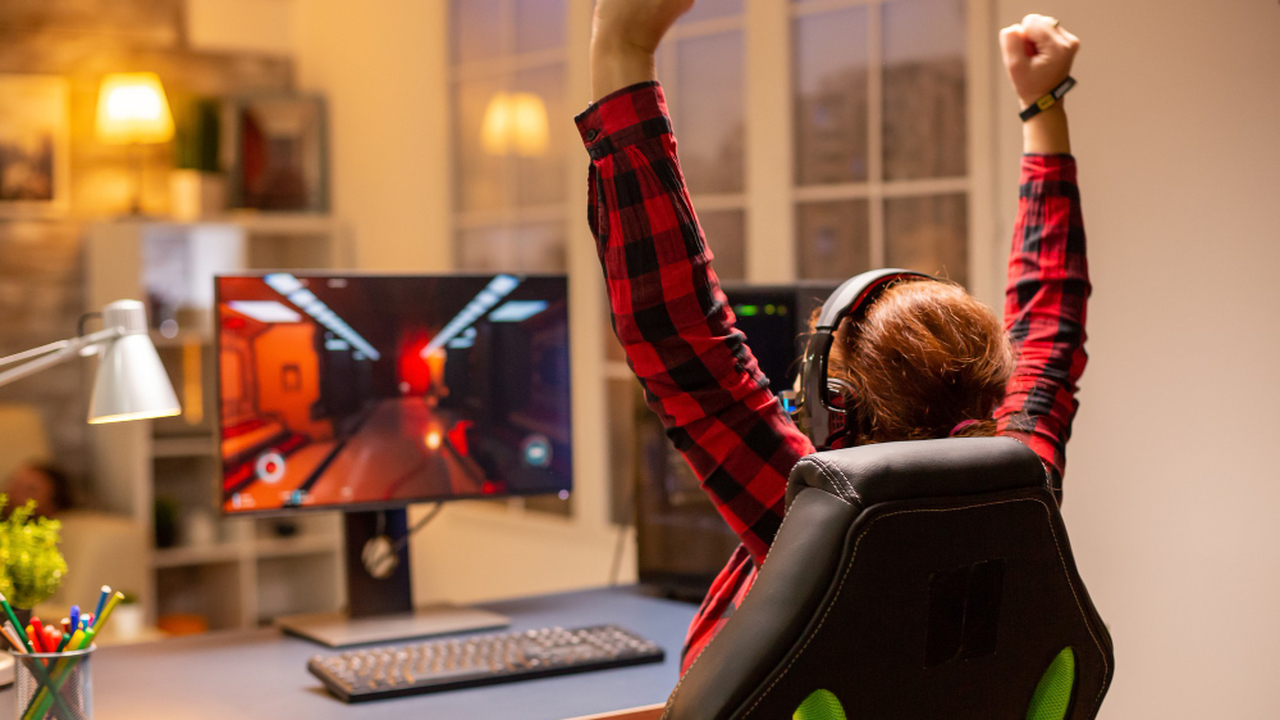 «Танчики» на работе: где граница между отдыхом и нарушением? История череповецкого экономиста, уволенного за...