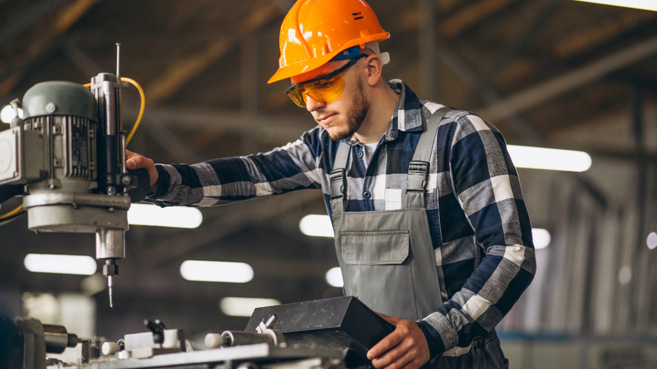 Не программисты, не аналитики, не маркетологи —...