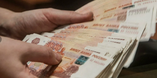 «Стотысячный рубеж»: Россия вступила в новую эп...